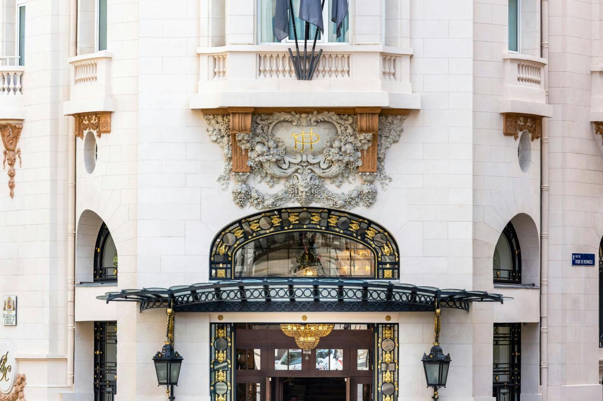The Palace, A Luxury Collection Hotel, Hotel 5*